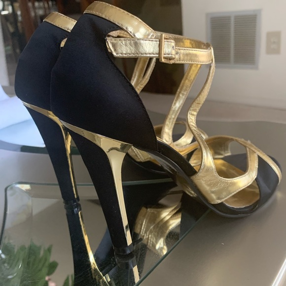 Le Château Gorgeous Evening Sandals Size 8 1/2 🔥🔥🔥🔥 - Picture 6 of 13